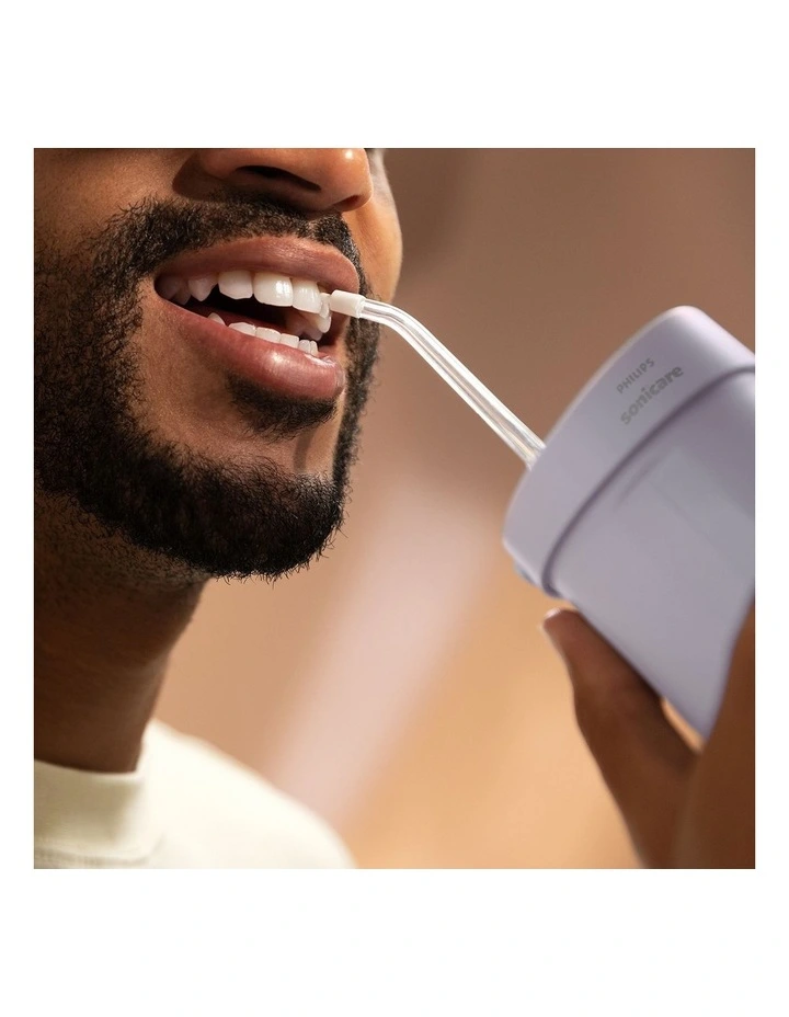 Sonicare Compact Flosser 1000 HX3333/23 in Pink image 2