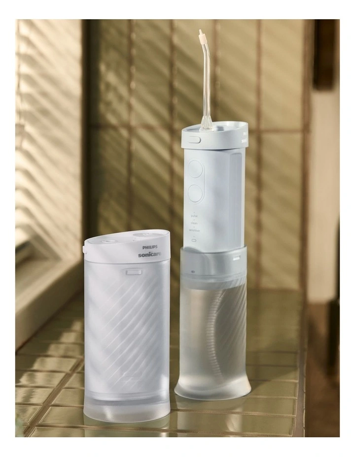Sonicare Compact Flosser 1000 HX3333/24 image 5