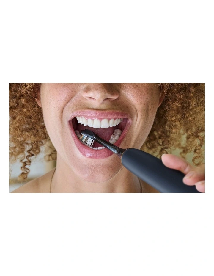 Sonicare A3 Premium All-in-one Brush Head 4Pack HX9094/91 in Black image 2