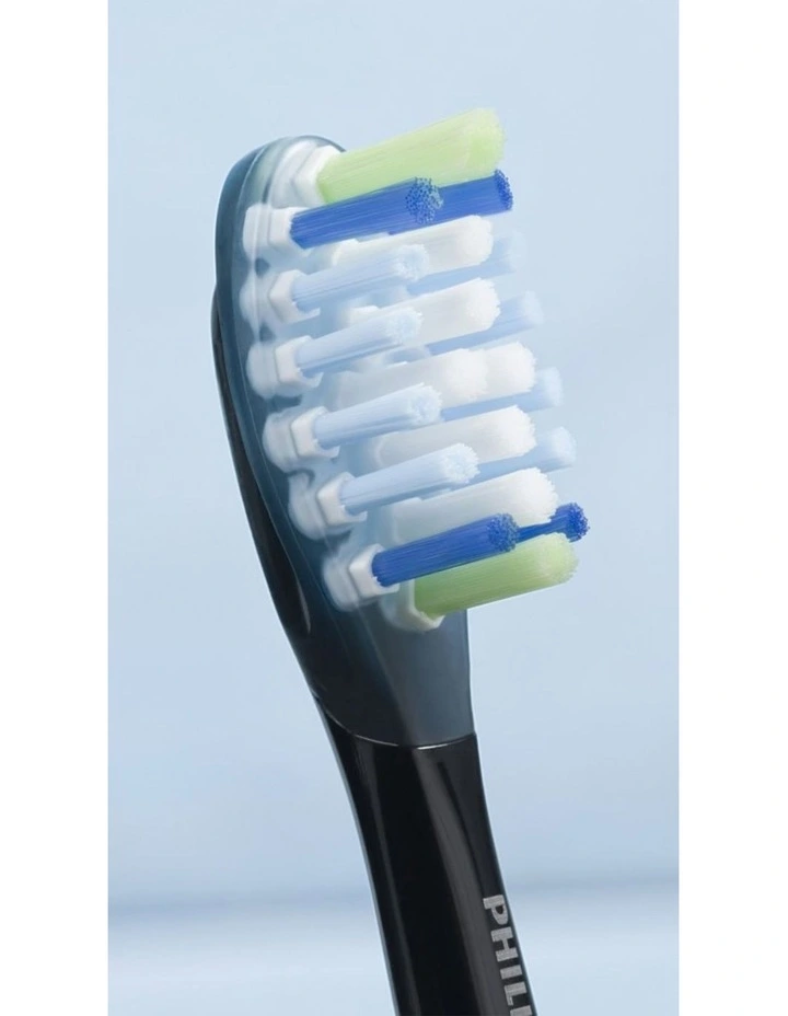 Sonicare C3 Plaque Defense Brush Head 2pk in Black HX9042/91 image 5