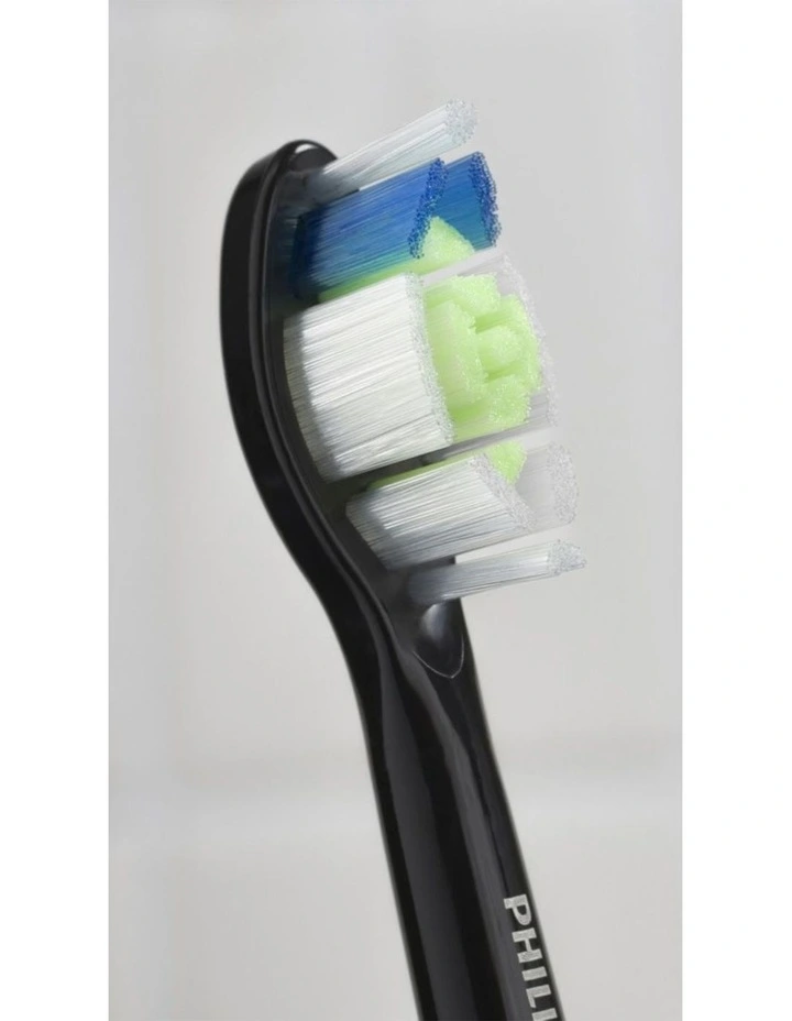 Sonicare W2 Optimal Brush Head 4 Pack HX6064/91 in Black image 5