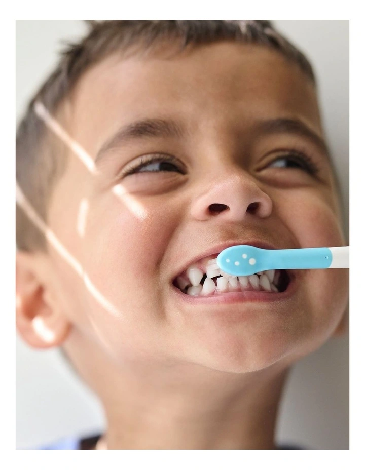Sonicare Brush Heads Pack of 2 Standard (3+ Years) HX6032/13 image 2