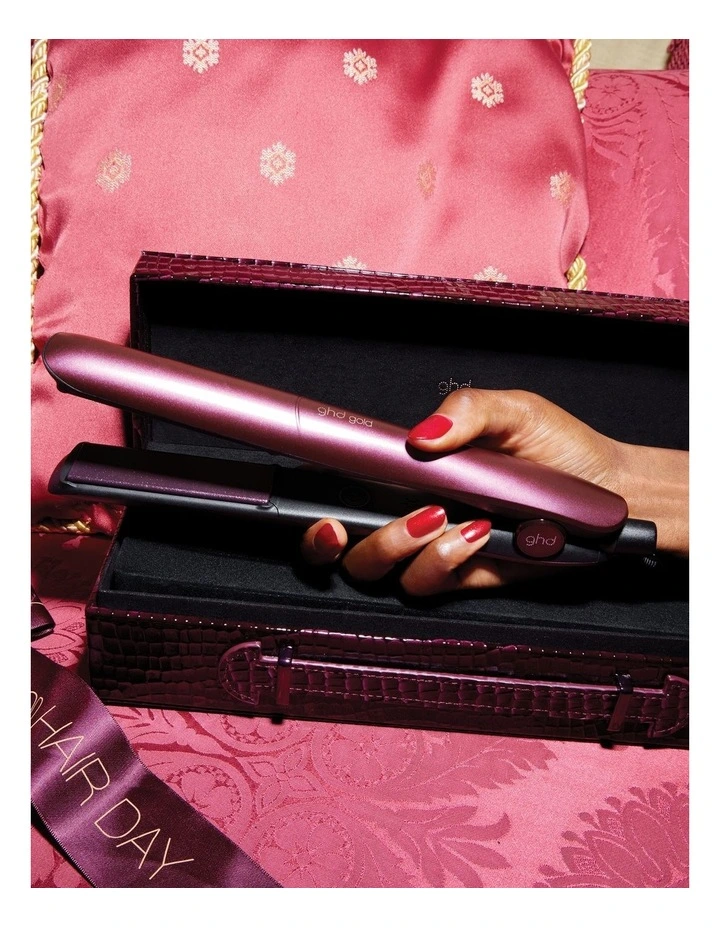 Gold hair straightener in cherry chic image 6