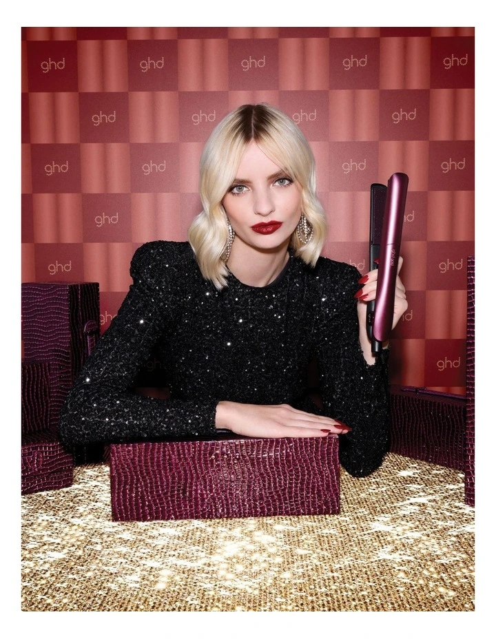 Gold hair straightener in cherry chic image 7