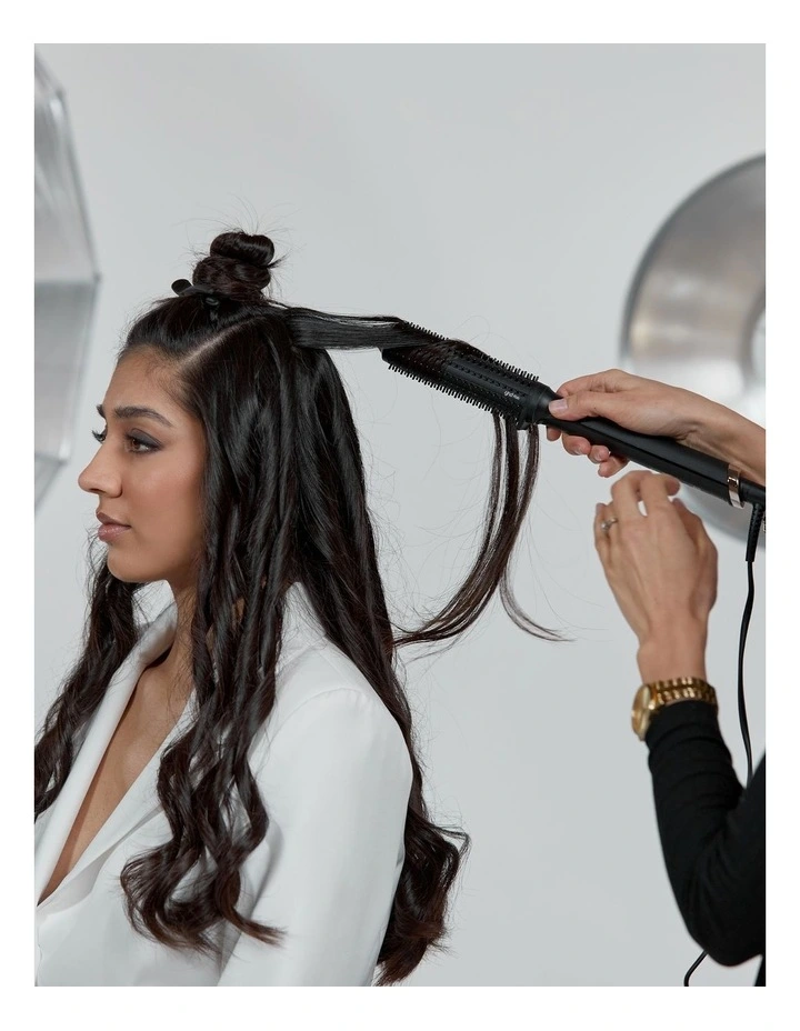 Rise Volumising Hot Brush in Black image 5