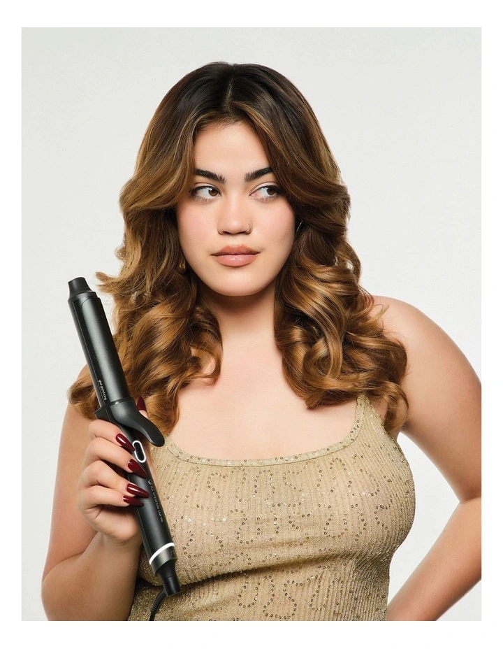 Chronos Curve Grand Curling Tong in Black 99350173972 image 6