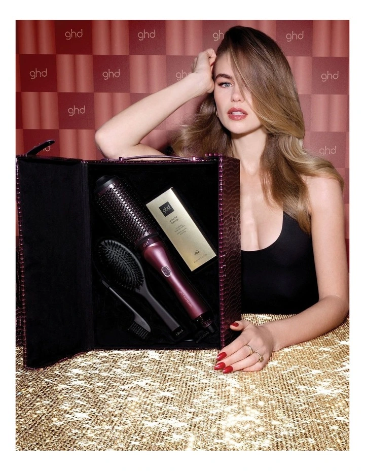 Duet Blowdry Gift Set in Cherry Chic image 7