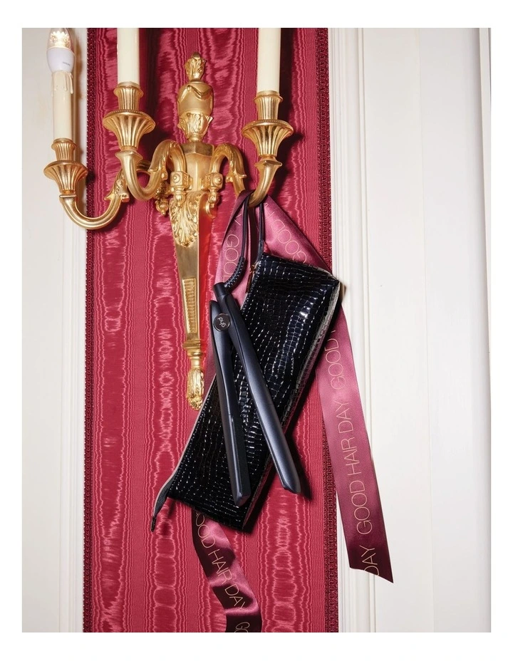 Gold gift set in Black image 6