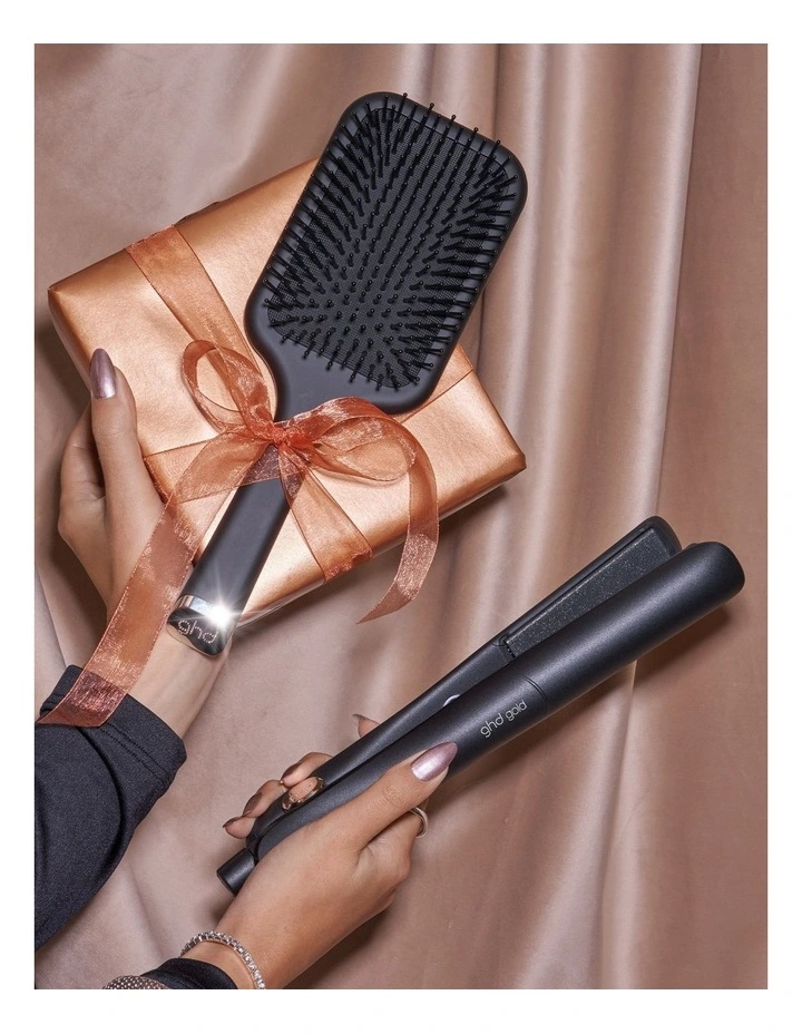Gold Hair Straightener Gift Set image 7