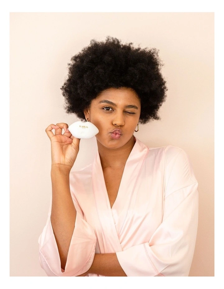 LED Lip-Glow Rejuvenator image 2