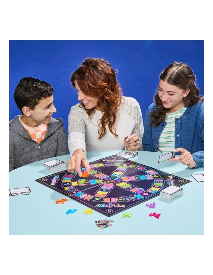 Trivial Pursuit image 6