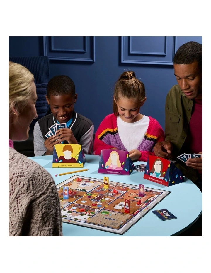 Clue Home Alone Edition image 5