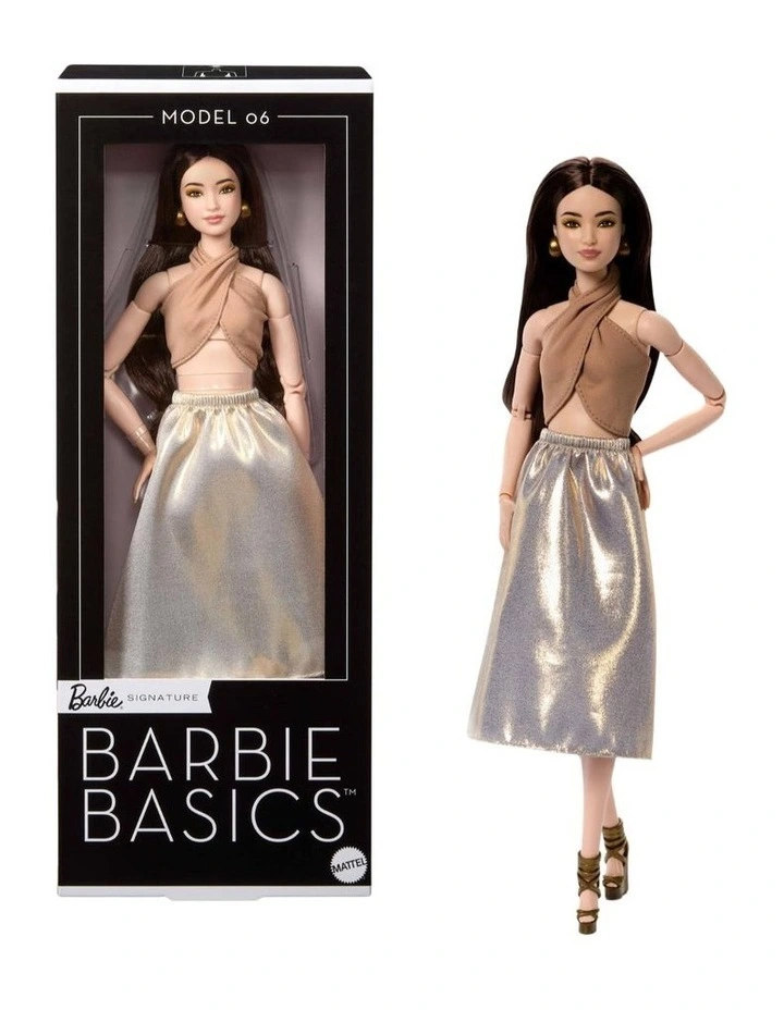Basics Model 06 Doll image 1