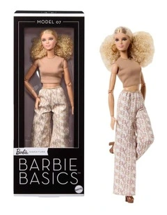 Basics Model 07 Doll