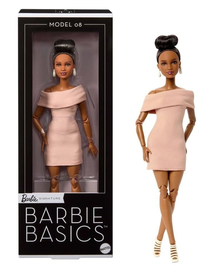 Basics Model 08 Doll image 1