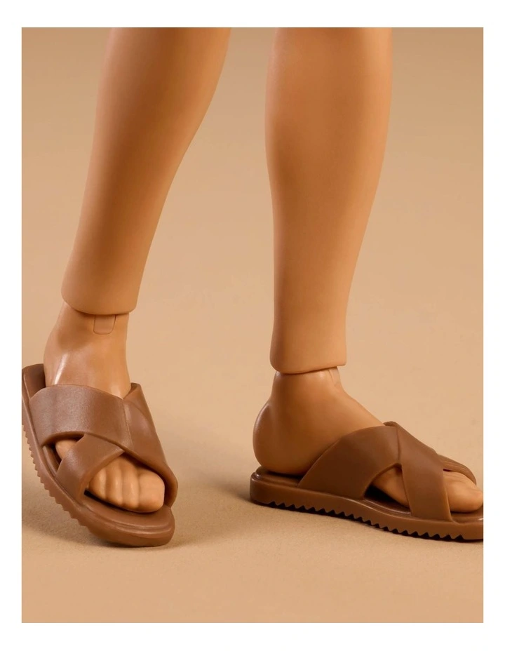 Basics Model 10 Ken Doll image 5