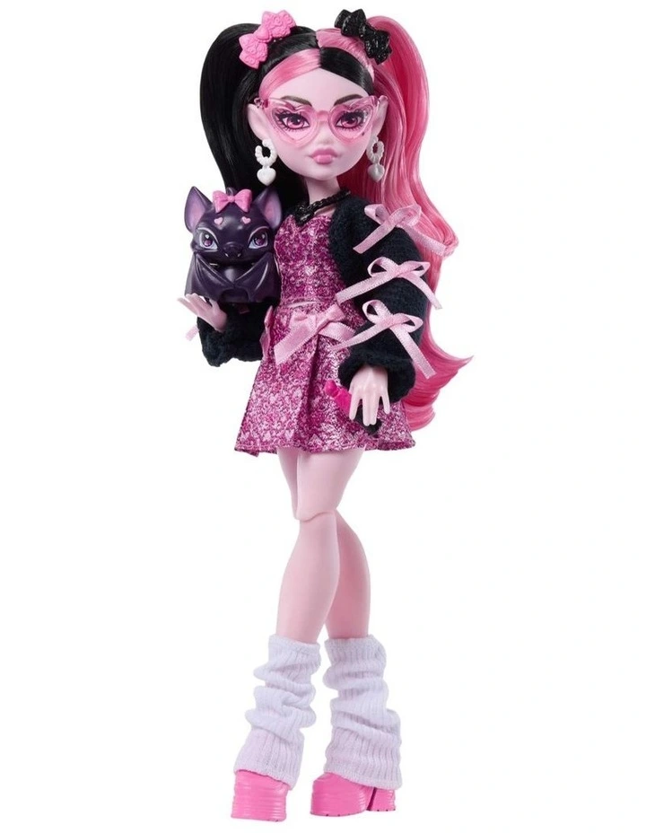 Draculaura Fashion Doll image 4