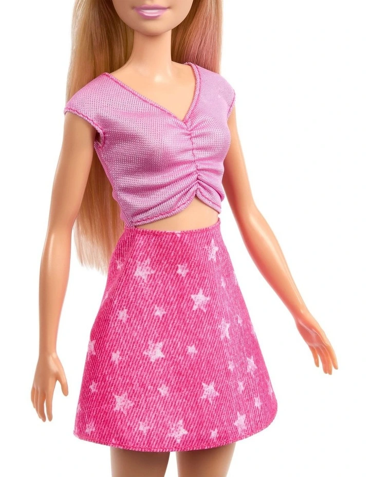 Barbie Family & Friends Limitless Adventure Malibu Fashion Doll with 10  Travel-Themed Accessories image 5