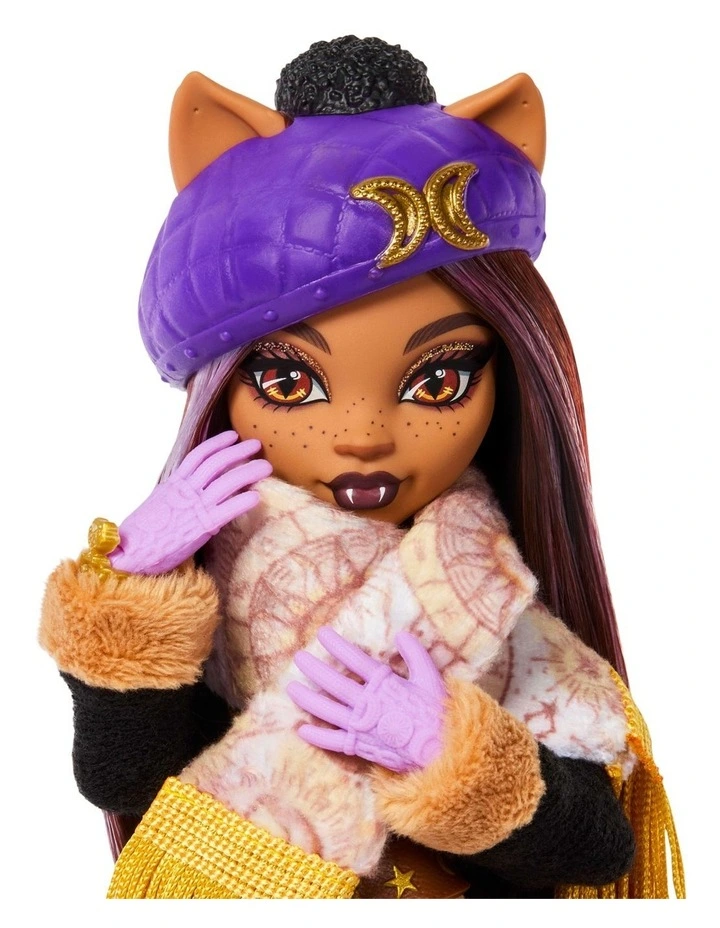 Monster High Skulltimate Secrets Cabin Slay-cation Playset, Clawdeen Wolf Doll and Accessories image 5