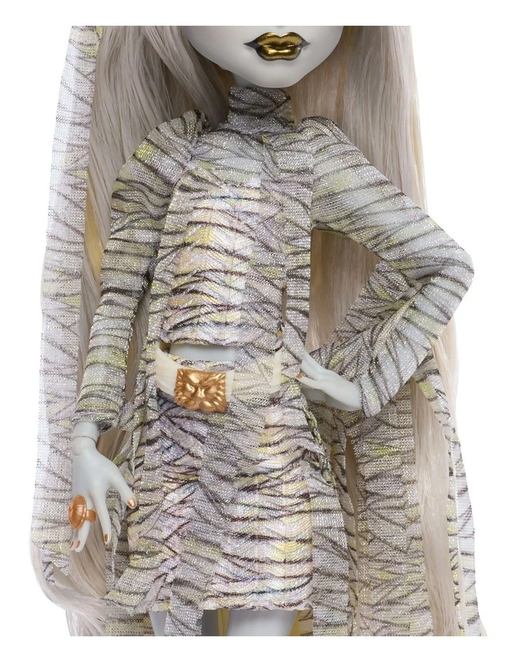 Monster High x Universal Monsters The Mummy Collector Doll with Wrap Dress & Sarcophagus Purse image 6