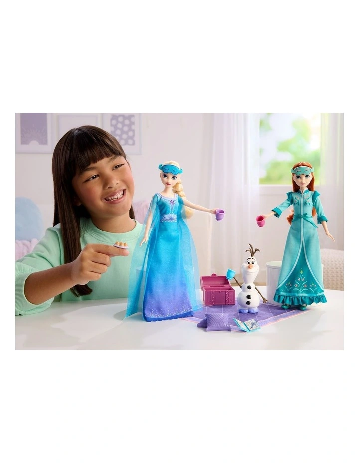 Disney Frozen Slumber Sister Set with Anna & Elsa Fashion Dolls, Olaf & 14 Accessories image 2