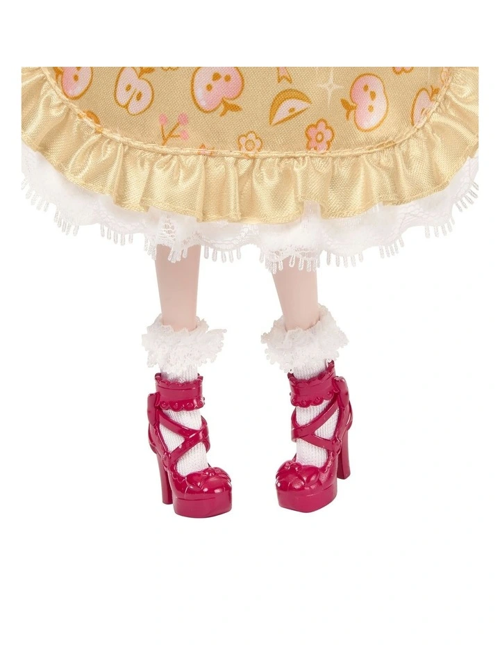 Disney Collector Princess Snow White Manga Doll & Accessories, Posable & Collectible image 4