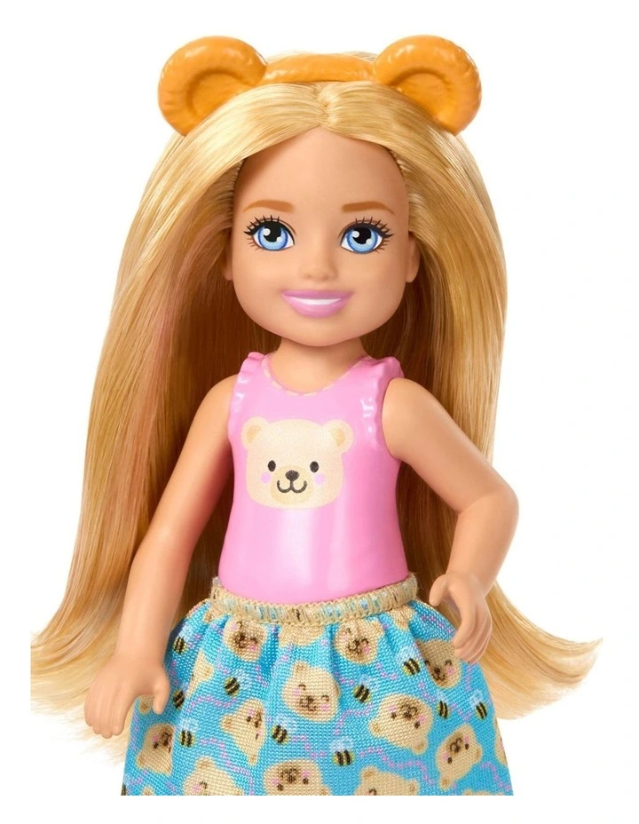 Family & Friends Club Chelsea Pop-Up Tea Party Playset image 4