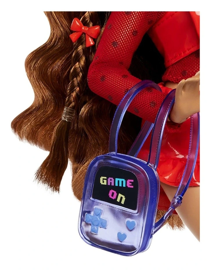 Dream Besties Teresa Fashion Doll image 5