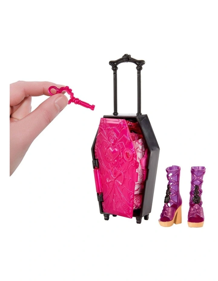 Skulltimate Secrets Gore-geous Oasis Draculaura Playset image 5