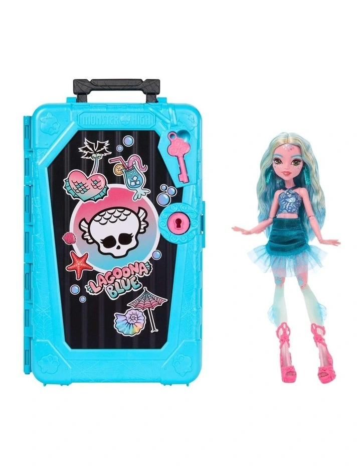 Skulltimate Secrets Gore-geous Oasis Lagoona Playset image 3