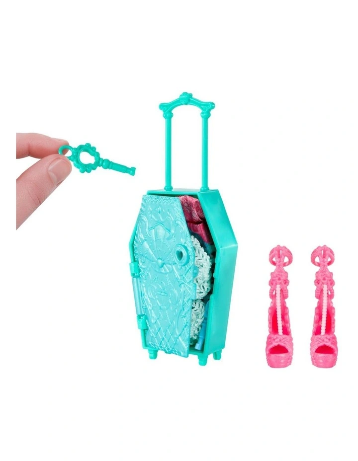 Skulltimate Secrets Gore-geous Oasis Lagoona Playset image 6
