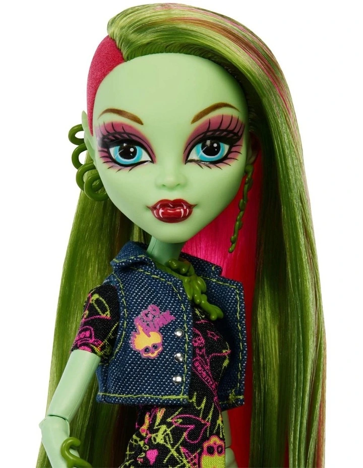 Boo-riginal Creeproduction Venus McFlytrap Doll Playset image 4