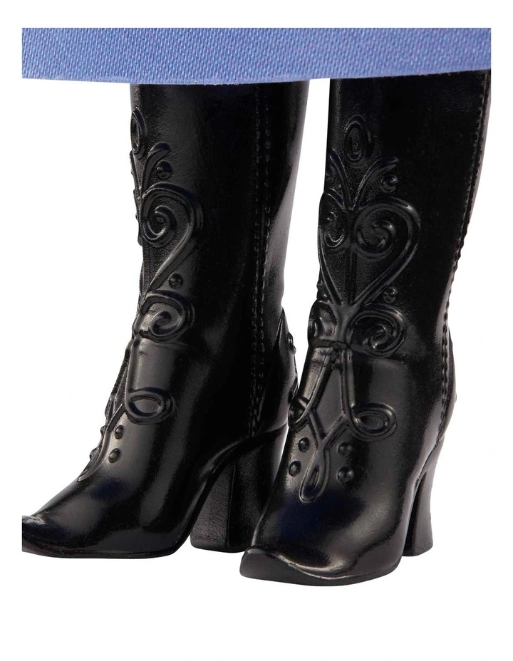 Anna Fashion Doll & Accessories image 5