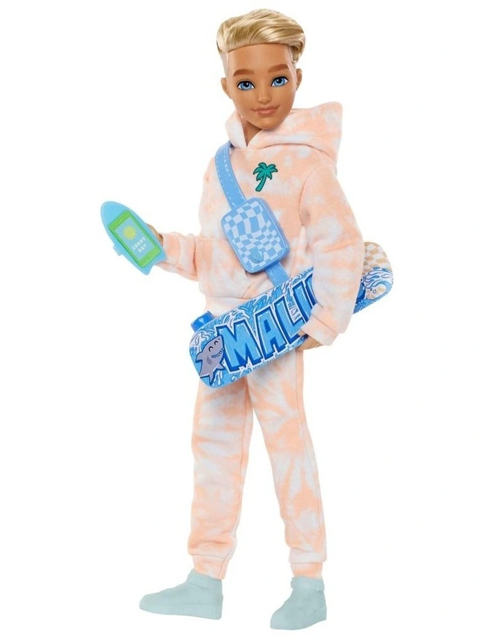 Barbie Dream Besties Ken Fashion Doll & Accessories image 3