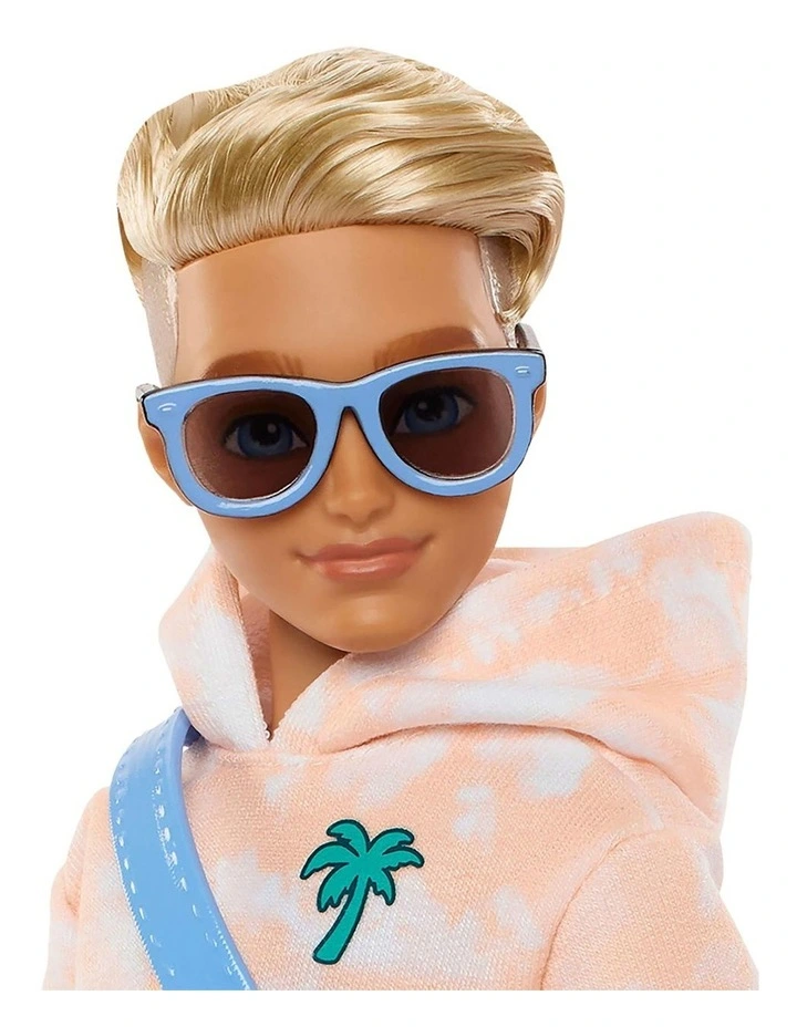 Barbie Dream Besties Ken Fashion Doll & Accessories image 4
