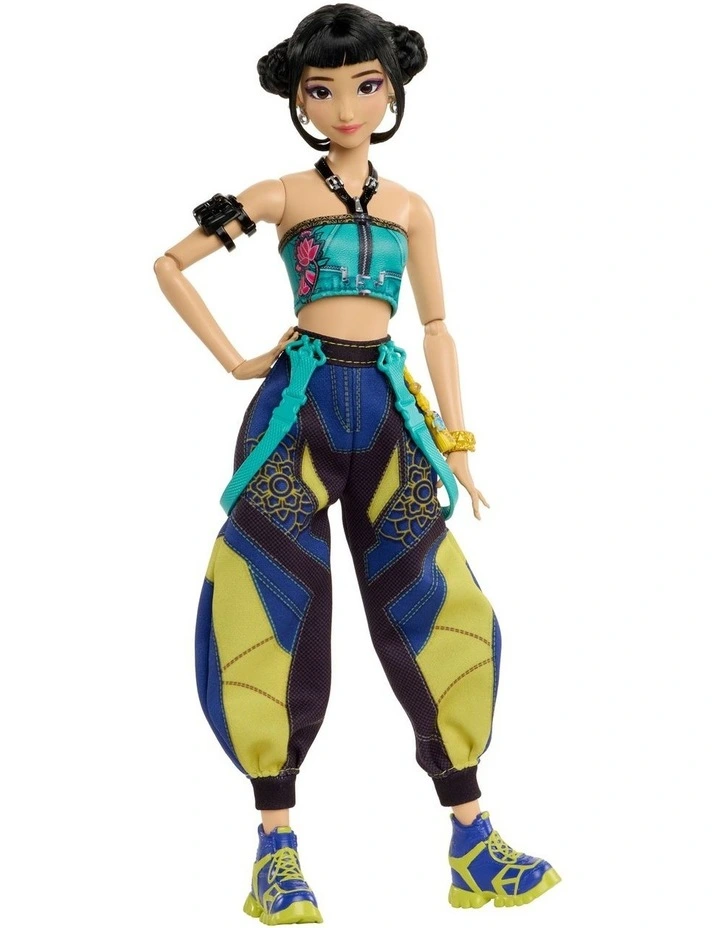HUNTR/X Zoey Fashion Doll image 1