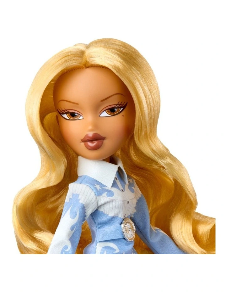 Bratz Sassy Stampede Doll - Yasmin image 3
