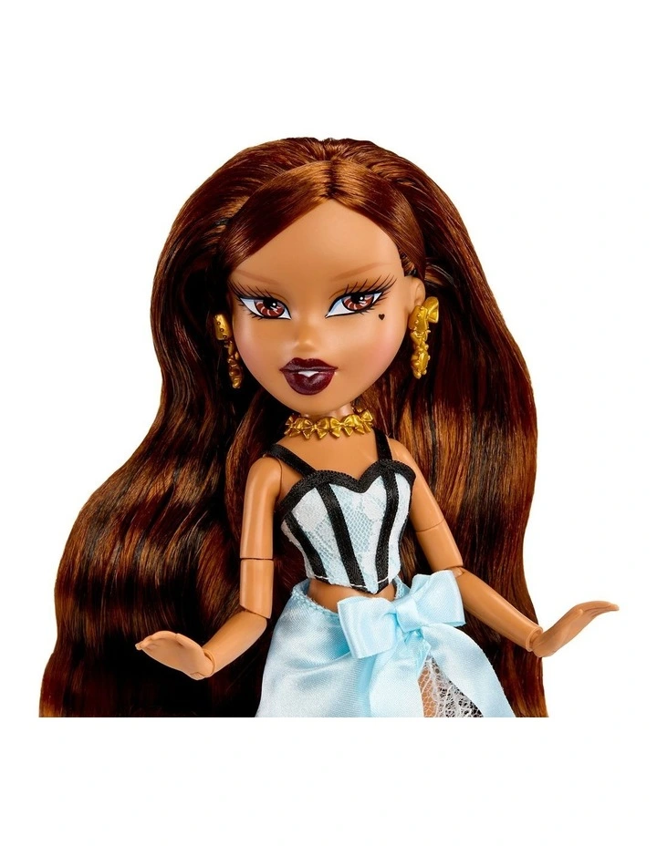 Bratz Stylin' Birthday Doll - Yasmin image 2