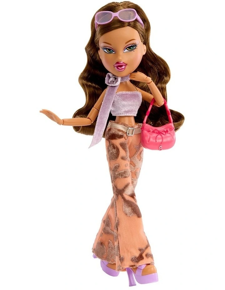 Bratz First Edition Reimagined Doll - Yasmin image 3