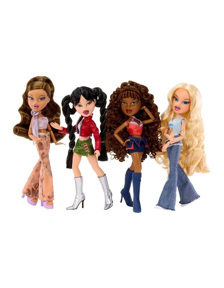 Bratz First Edition Reimagined Doll - Yasmin image 7