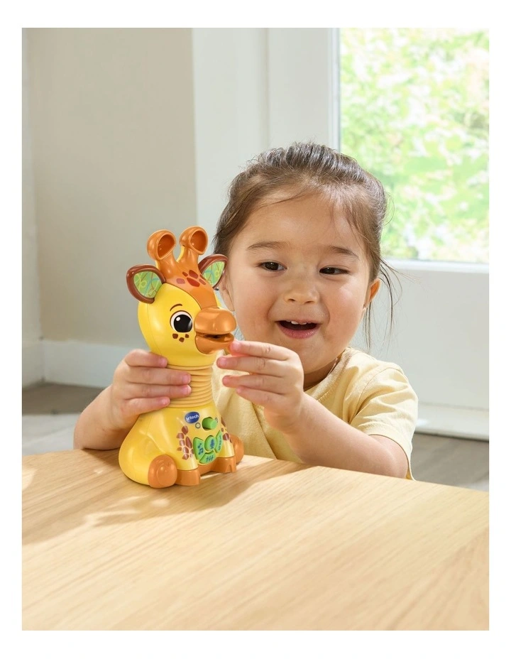 Stretch & Play Pals Giraffe image 4