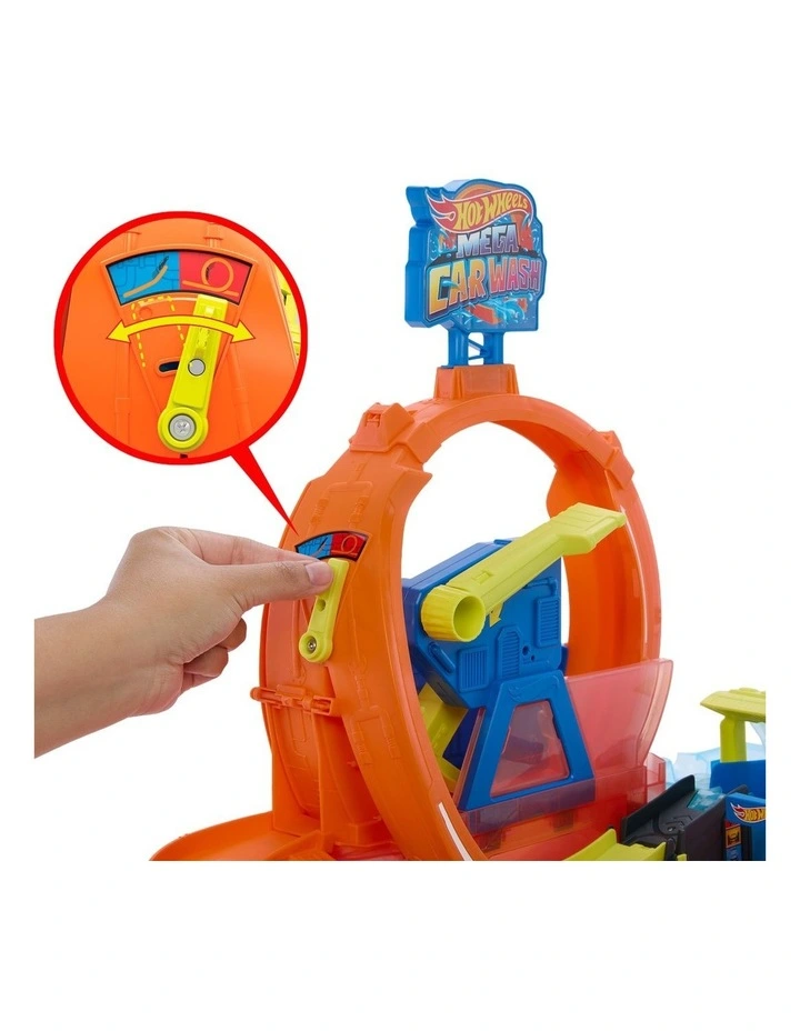 Hot Wheels City Mega Loop Car Wash Playset & 1 Hot Wheels Color Shifters in 1:64 Scale image 3