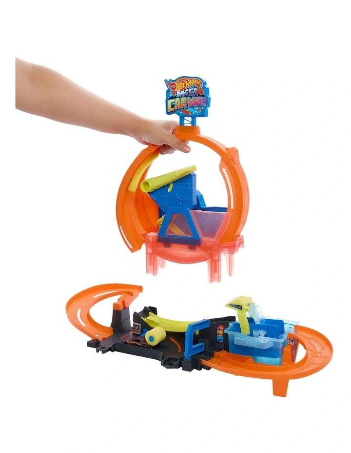 Hot Wheels City Mega Loop Car Wash Playset & 1 Hot Wheels Color Shifters in 1:64 Scale image 6