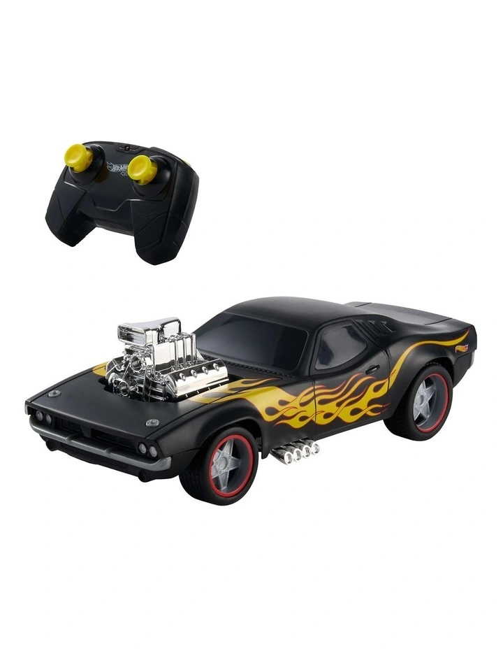 Hot Wheels RC 1:16 Scale Rodger Dodger, Remote-Control Toy Car image 2