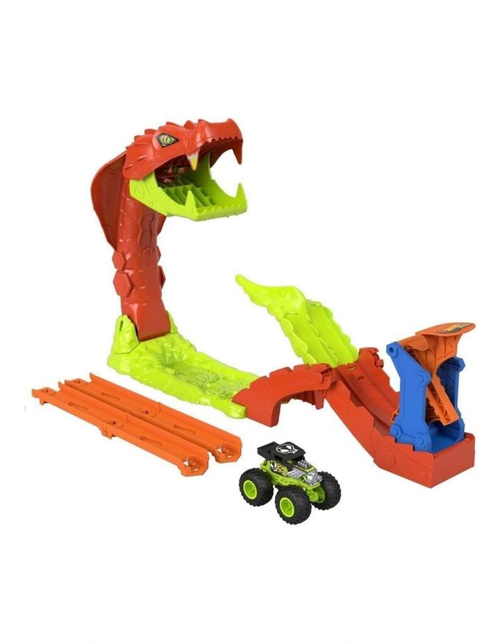 Monster Trucks Snake Slam Takedown Playset image 2