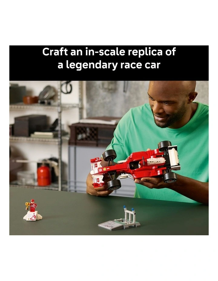 Icons Ferrari F2004 & Michael Schumacher 11375 image 3