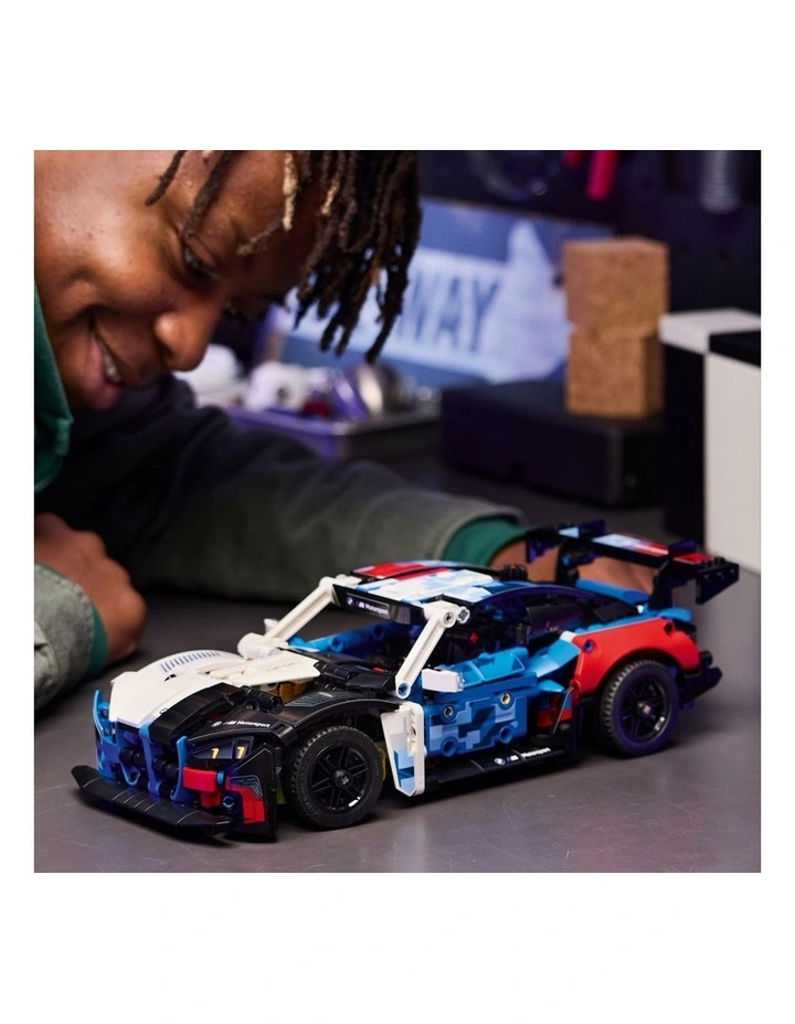 Technic BMW M4 GT3 EVO Race Car 42226 image 3