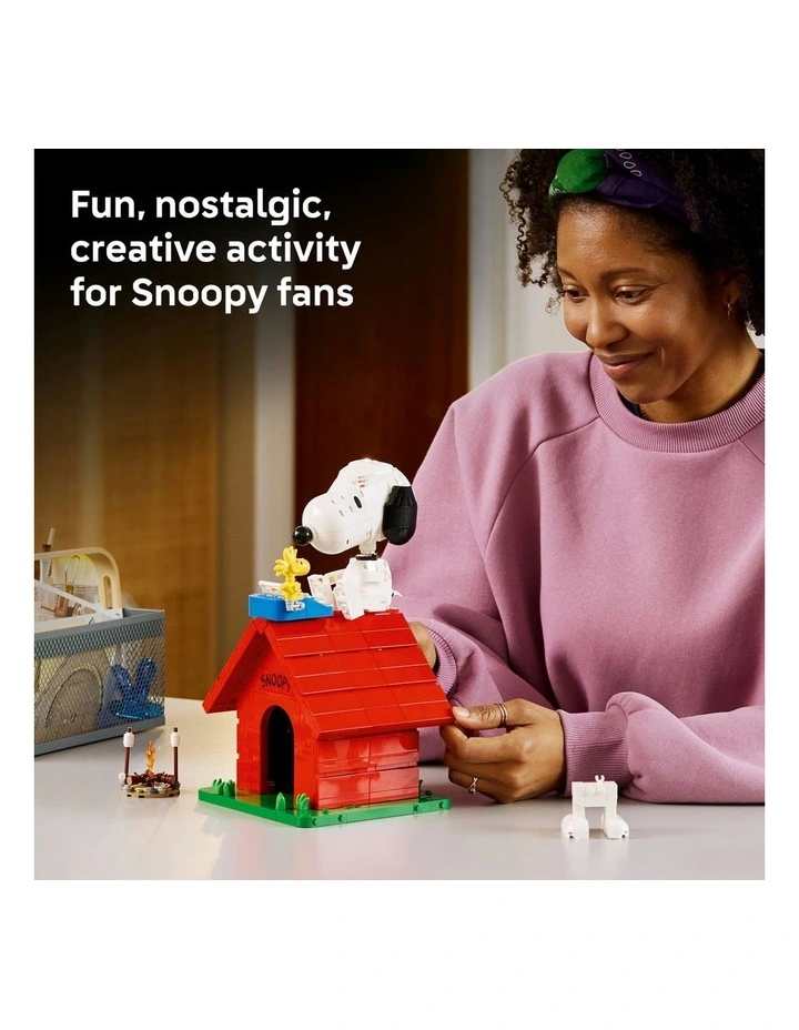 Ideas Peanuts: Snoopy's Doghouse Building Kit 21368 image 3