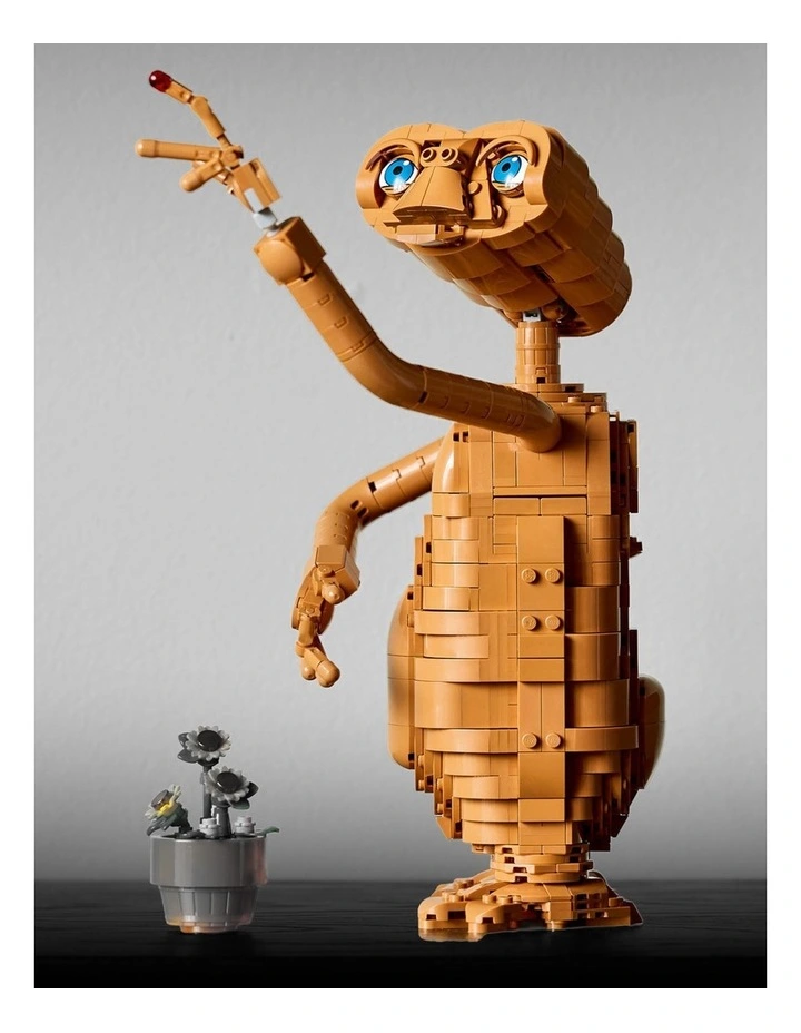 Ideas E.T. the Extra-Terrestrial 21370 image 6
