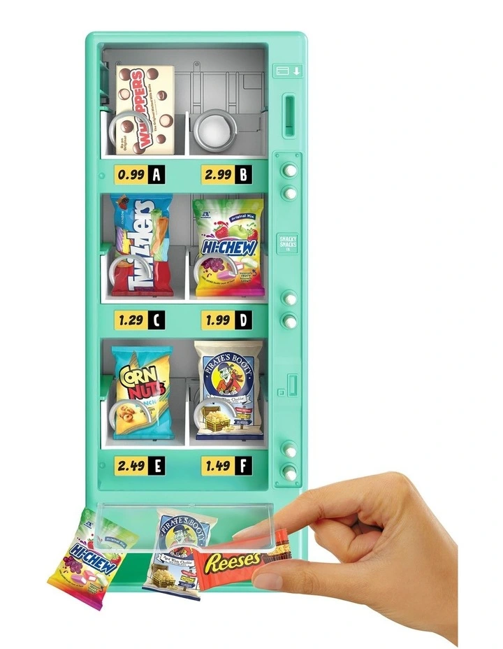 MGA's Miniverse - Vending Machine image 6